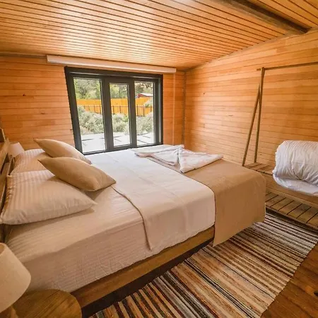 Tiny Timber * Kaş
